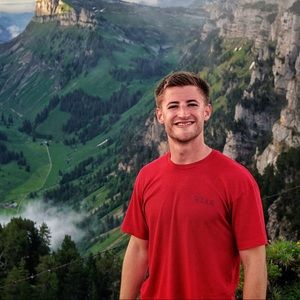 Meet your Posher, Nick